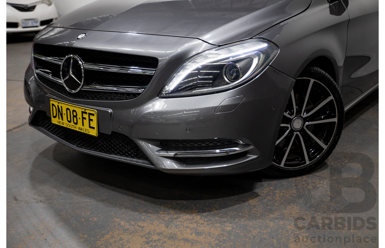 6/2014 Mercedes-Benz B250  246 MY14 5d Hatchback Mountain Metallic Grey 2.0L