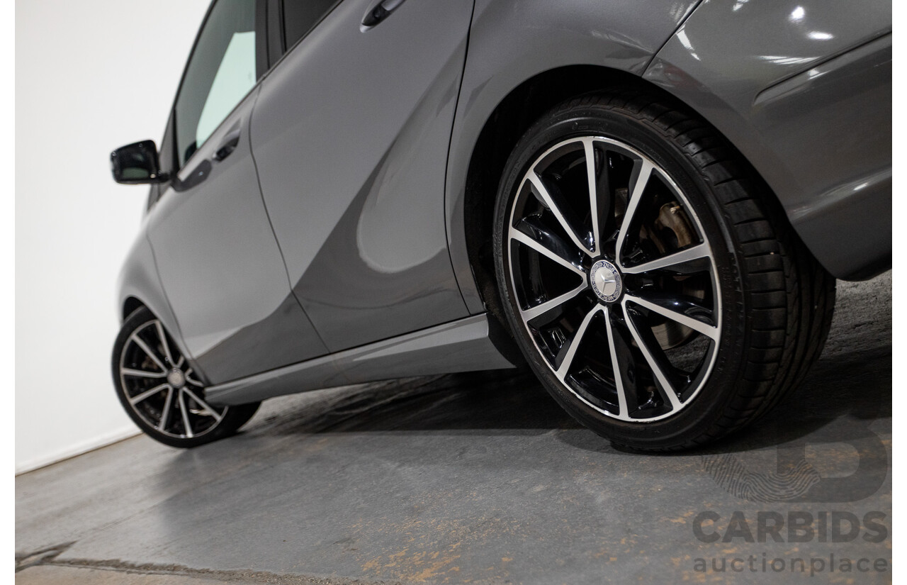 6/2014 Mercedes-Benz B250  246 MY14 5d Hatchback Mountain Metallic Grey 2.0L