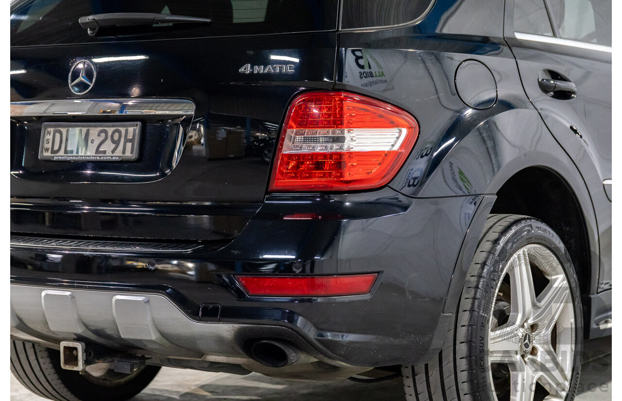 6/2010 Mercedes-Benz ML 350 CDI Sports (4x4) W164 09 Upgrade 4d Wagon Baltic Black Turbo Diesel V6 3.0L