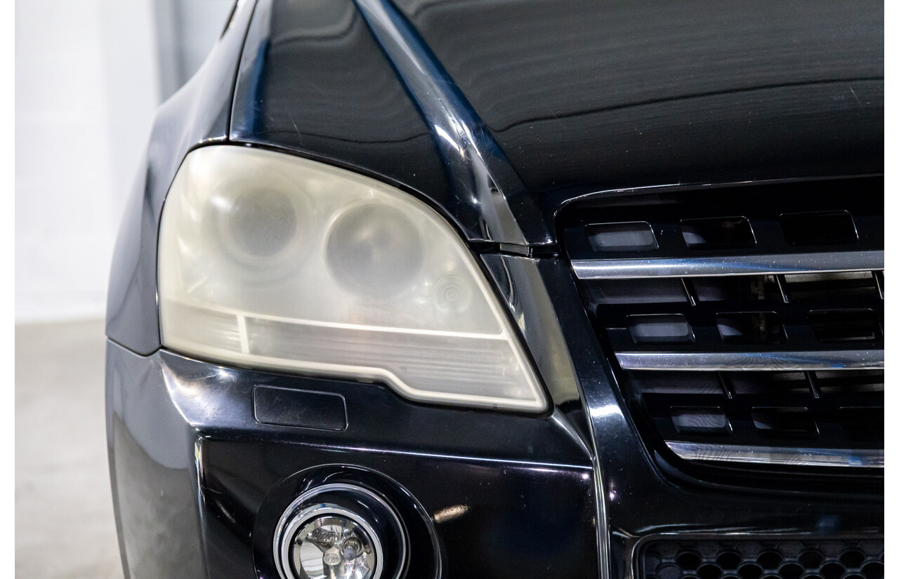 6/2010 Mercedes-Benz ML 350 CDI Sports (4x4) W164 09 Upgrade 4d Wagon Baltic Black Turbo Diesel V6 3.0L
