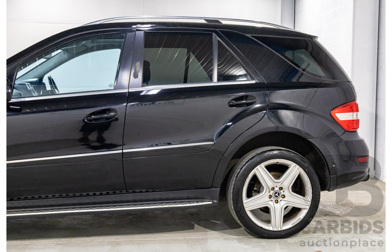6/2010 Mercedes-Benz ML 350 CDI Sports (4x4) W164 09 Upgrade 4d Wagon Baltic Black Turbo Diesel V6 3.0L