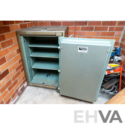 Lord Safe Co, Hinged Door with Key Lock