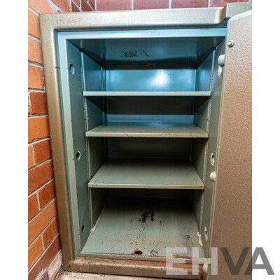 Lord Safe Co, Hinged Door with Key Lock