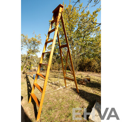 Vintage Handcrafted 8 Rung, Euro Style Timber Ladder