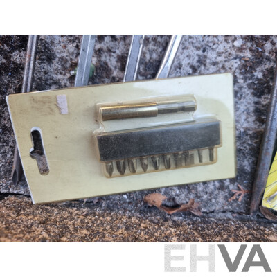 Job Lot Various Hand Tools - Screw Drivers ETC