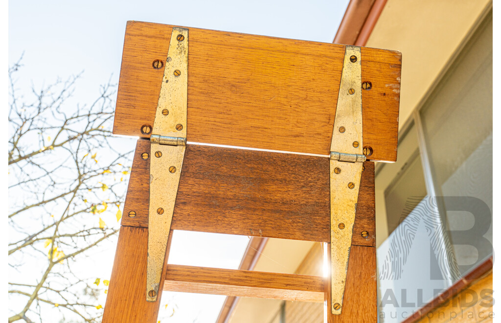 Vintage Handcrafted 8 Rung, Euro Style Timber Ladder