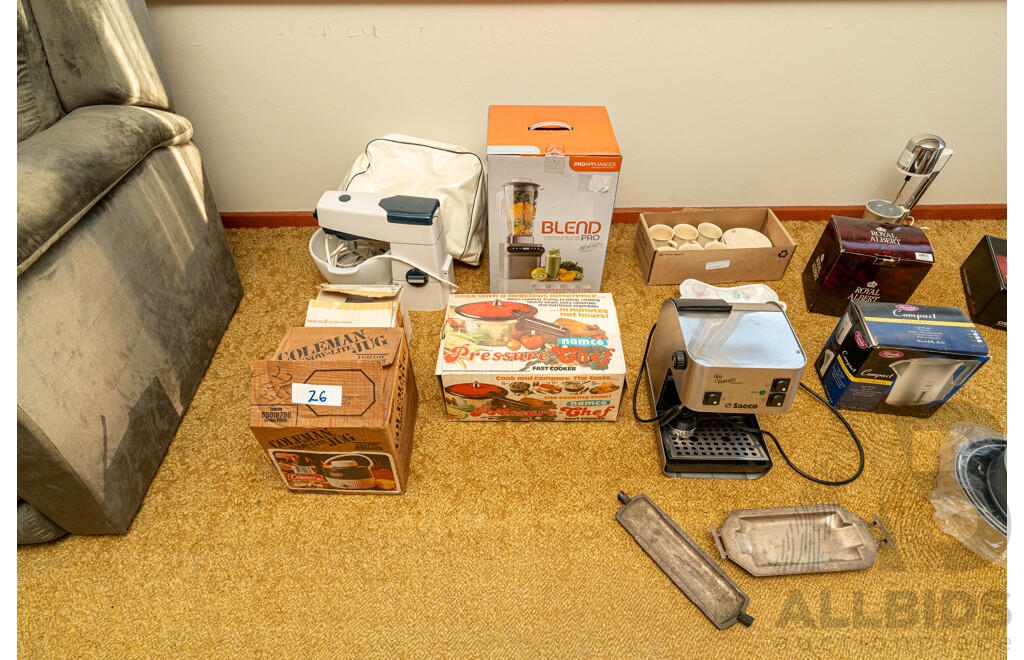 Job Lot Assorted Vintage Cookware & Appliances ETC
