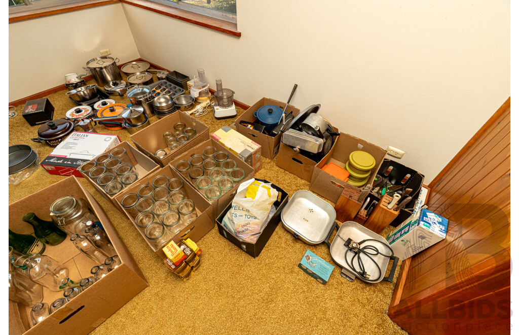 Job Lot Assorted Vintage Cookware & Appliances ETC