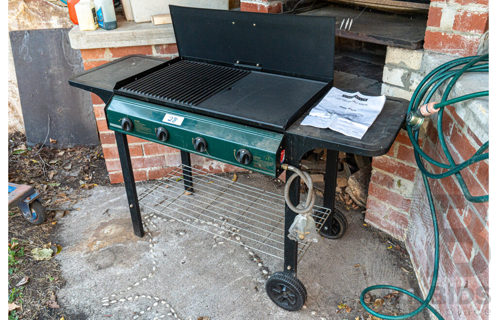 Job Lot Aussie 4 Burner Gas BBQ B1317A