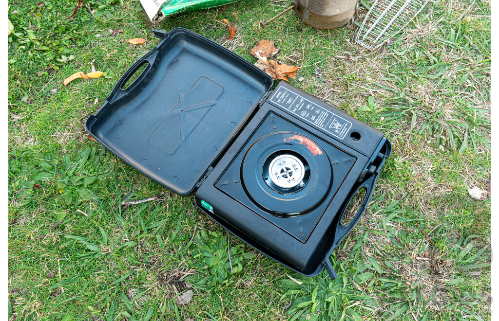 Job Lot Various Outdoor Cooking Equipment ETC