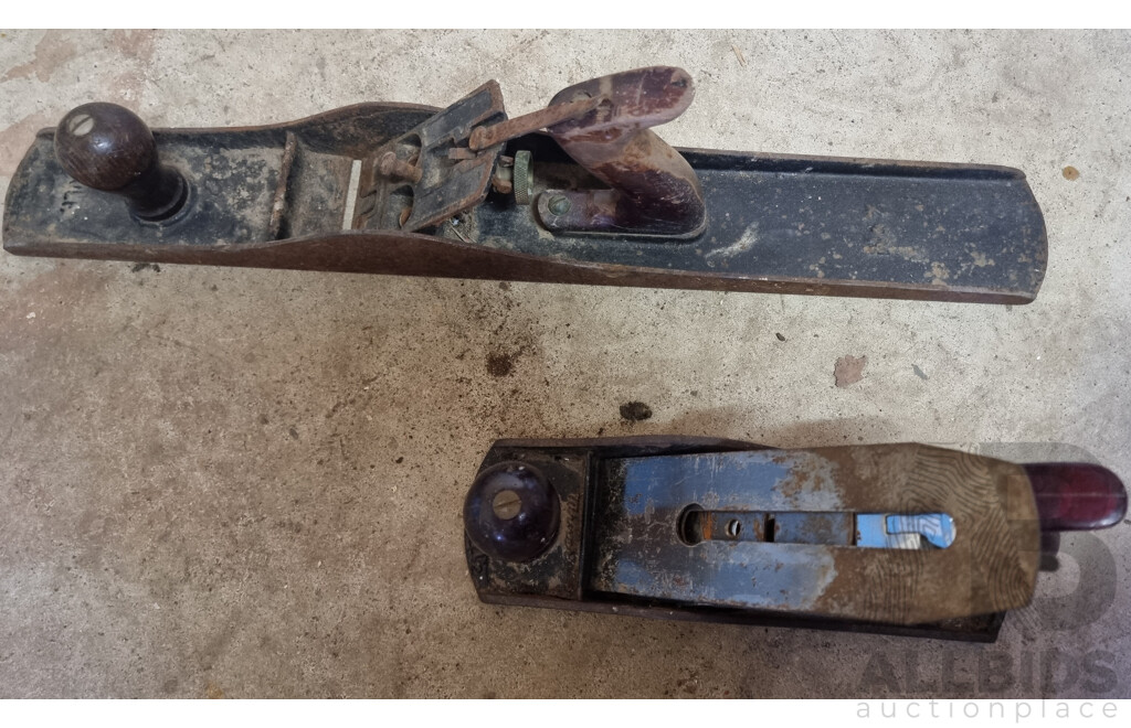 Job Lot Quantity of 2 Vintage Hand Planes