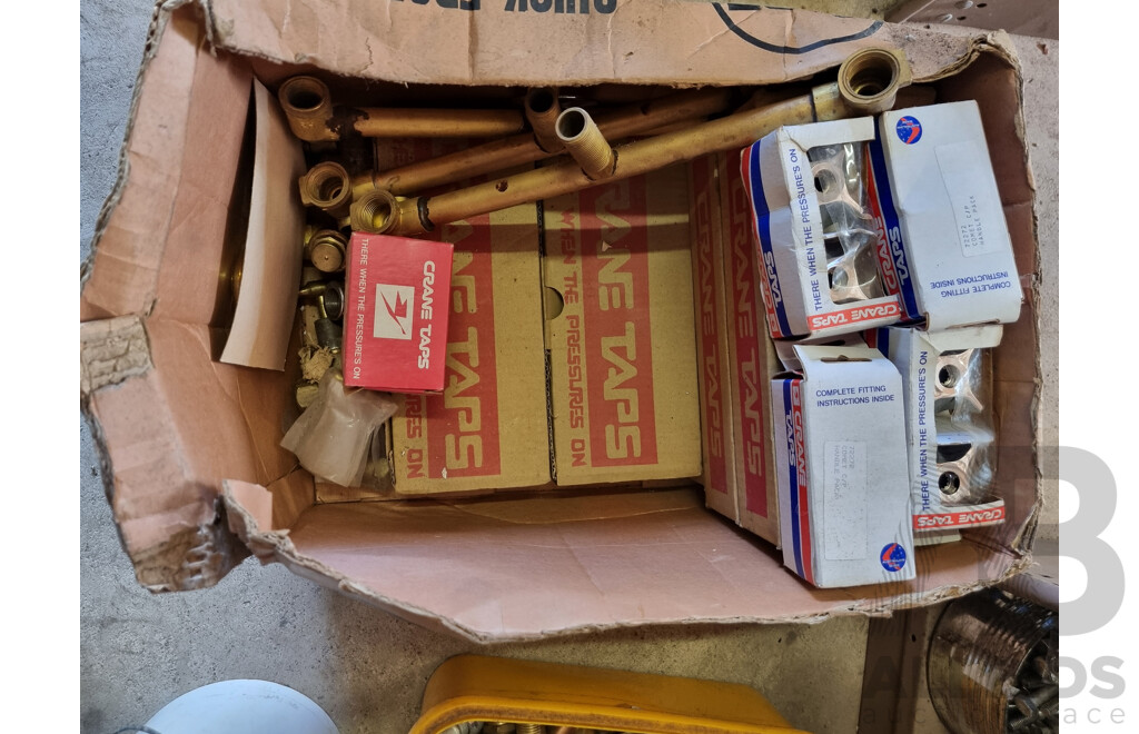 Job Lot Various Plumbing Fittings & Accessories ETC