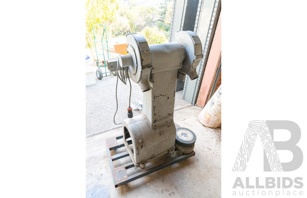 1950 Circa, Igranic Pedestal Grinder 260mm