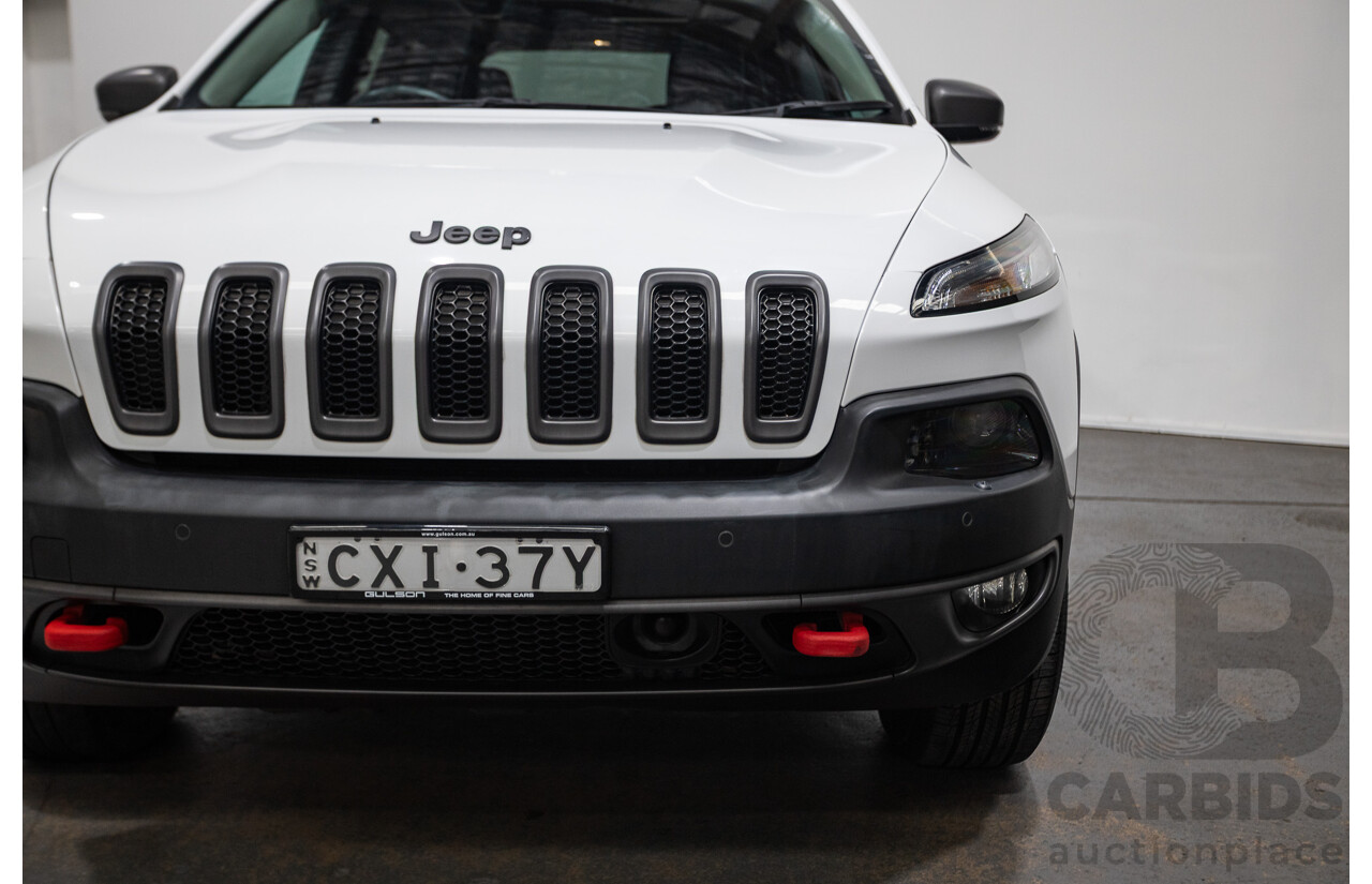 12/2014 Jeep Cherokee Trailhawk (4x4) KL MY15 4d Wagon White 3.2L