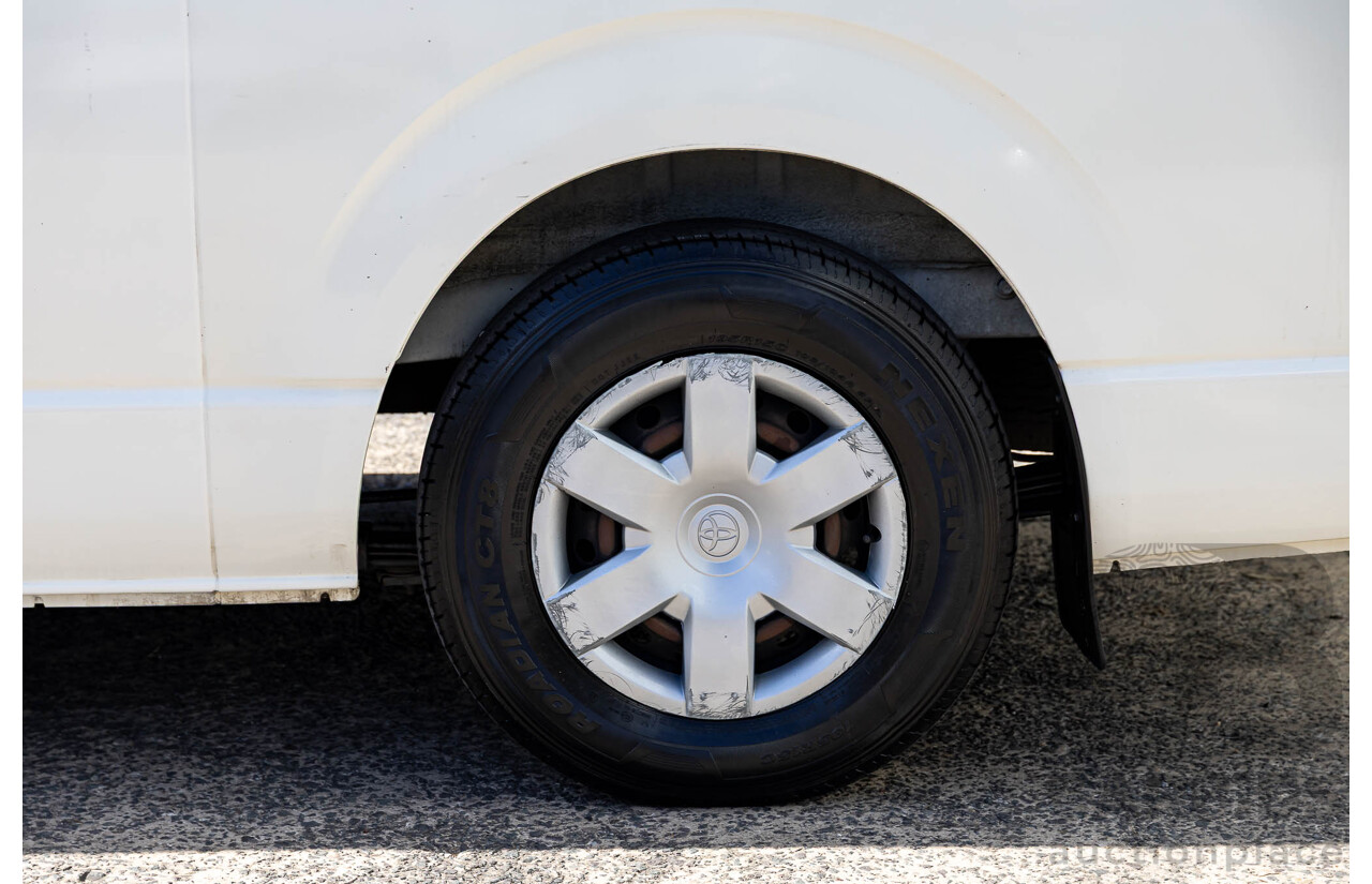 7/2009 Toyota Hiace Commuter TRH223R MY07 Upgrade Bus French Vanilla White 2.7L - 14 Seater