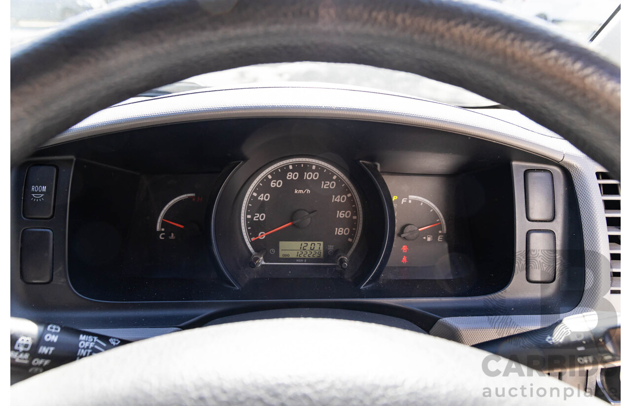 7/2009 Toyota Hiace Commuter TRH223R MY07 Upgrade Bus French Vanilla White 2.7L - 14 Seater