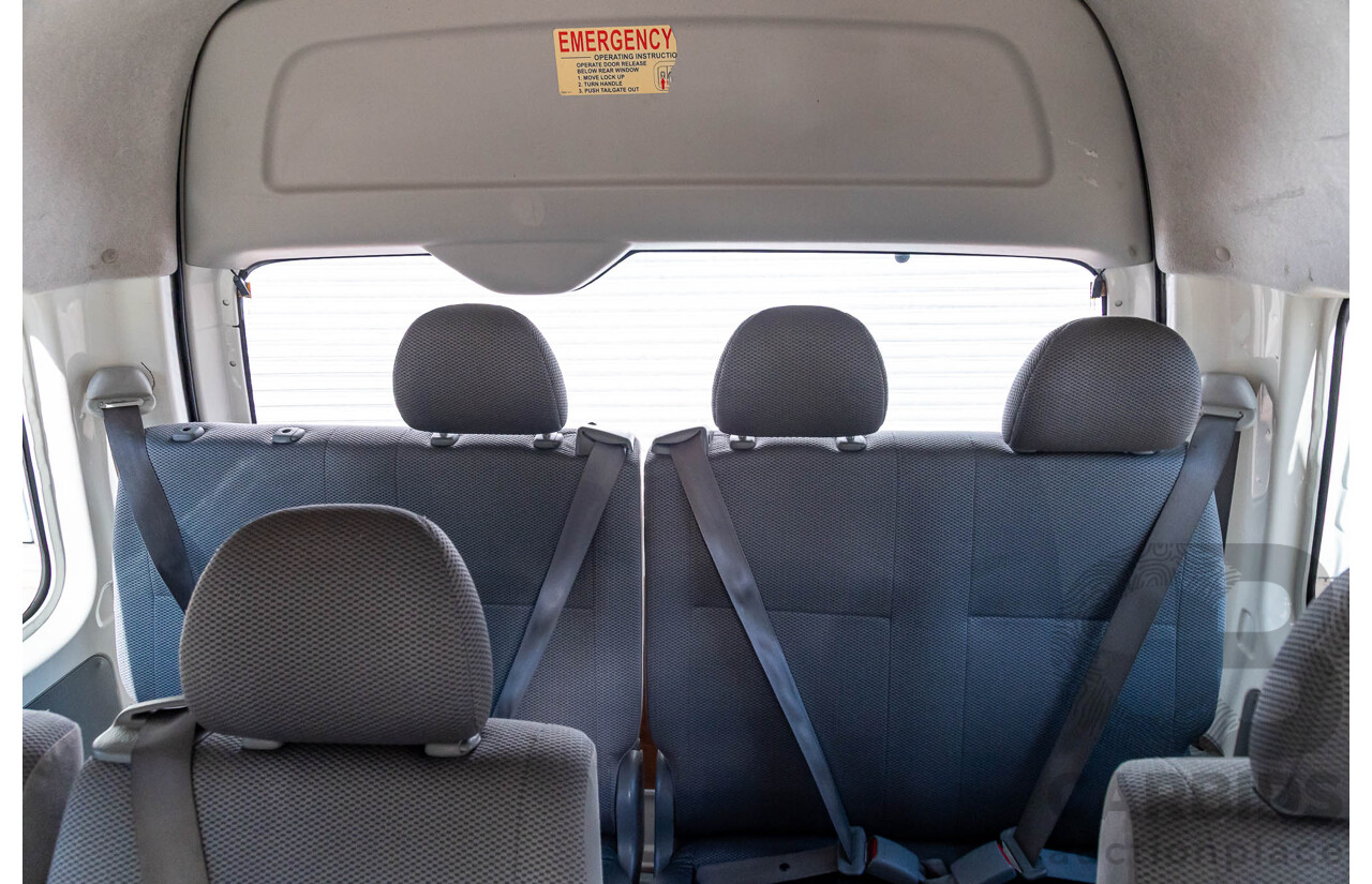 7/2009 Toyota Hiace Commuter TRH223R MY07 Upgrade Bus French Vanilla White 2.7L - 14 Seater
