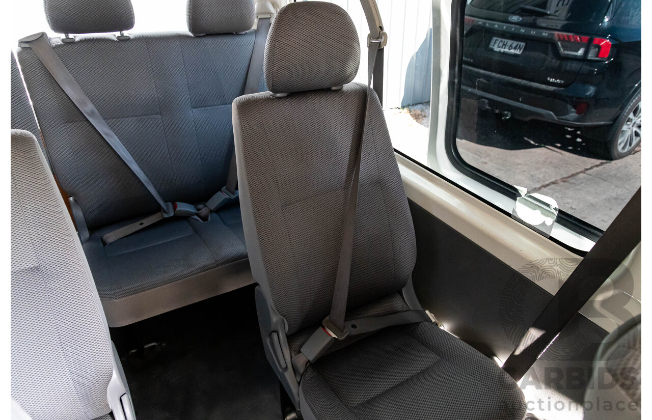 7/2009 Toyota Hiace Commuter TRH223R MY07 Upgrade Bus French Vanilla White 2.7L - 14 Seater