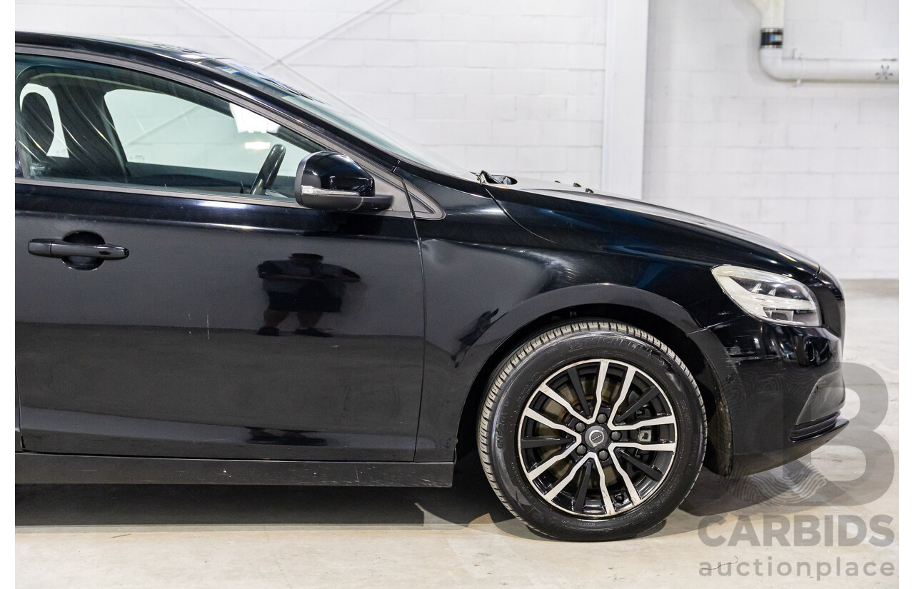 09/2016 Volvo V40 T3 Momentum (FWD) M MY17 5d Hatchback Black Stone Turbo 1.5L