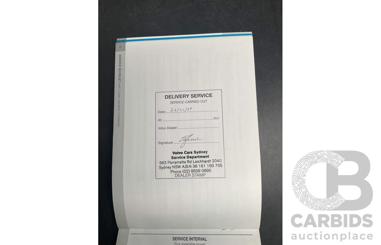 09/2016 Volvo V40 T3 Momentum (FWD) M MY17 5d Hatchback Black Stone Turbo 1.5L