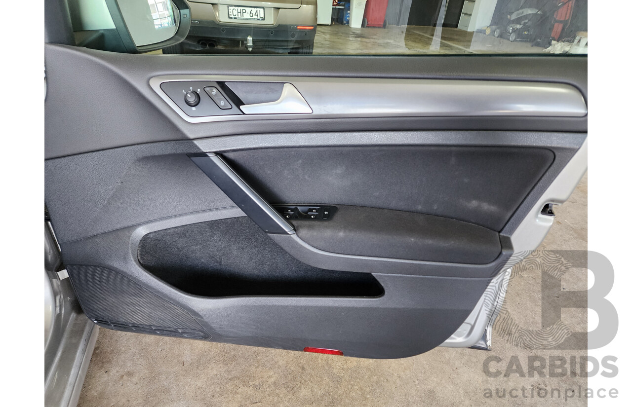 2/2014 Volkswagen Golf 90 TSI AU MY14 4d Wagon Silver 1.4L