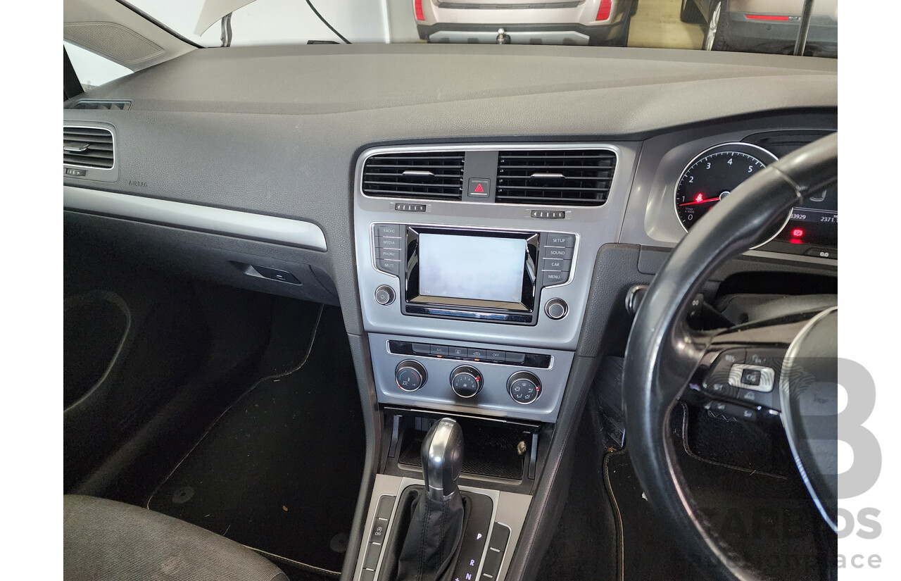 2/2014 Volkswagen Golf 90 TSI AU MY14 4d Wagon Silver 1.4L
