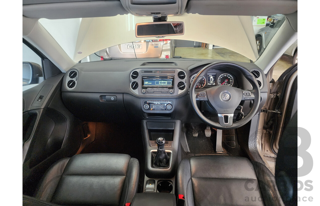 7/2012 Volkswagen Tiguan 132 TSI Pacific 5NC MY12 4d Wagon Beige 2.0L