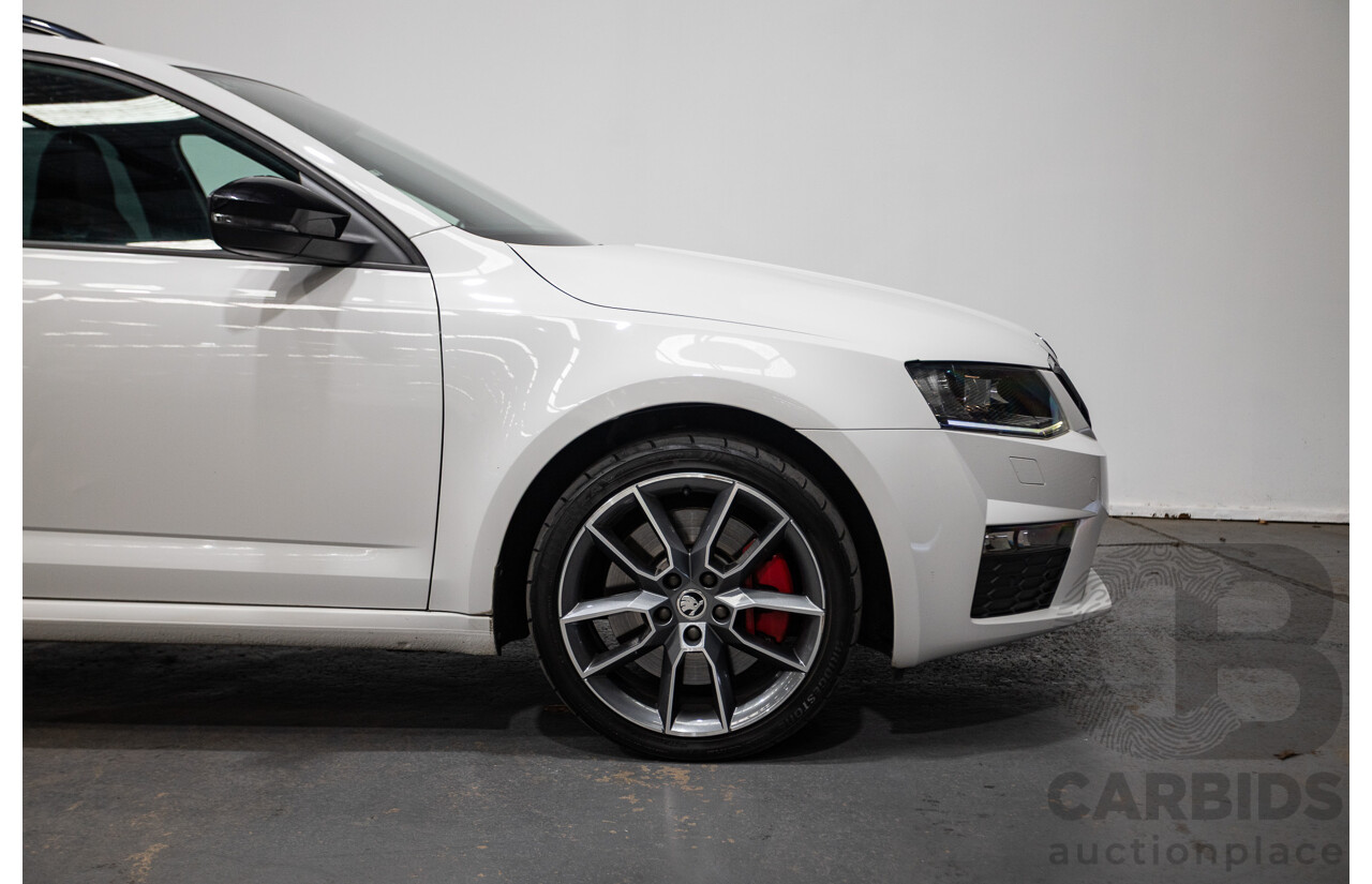 10/2014 Skoda Octavia RS 135 TDI NE MY15 5d Hatchback Candy White Turbo Diesel 2.0L