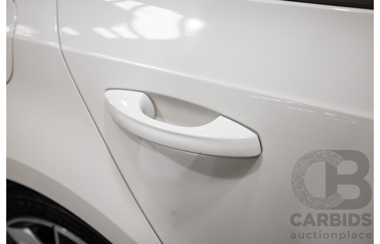 10/2014 Skoda Octavia RS 135 TDI NE MY15 5d Hatchback Candy White Turbo Diesel 2.0L