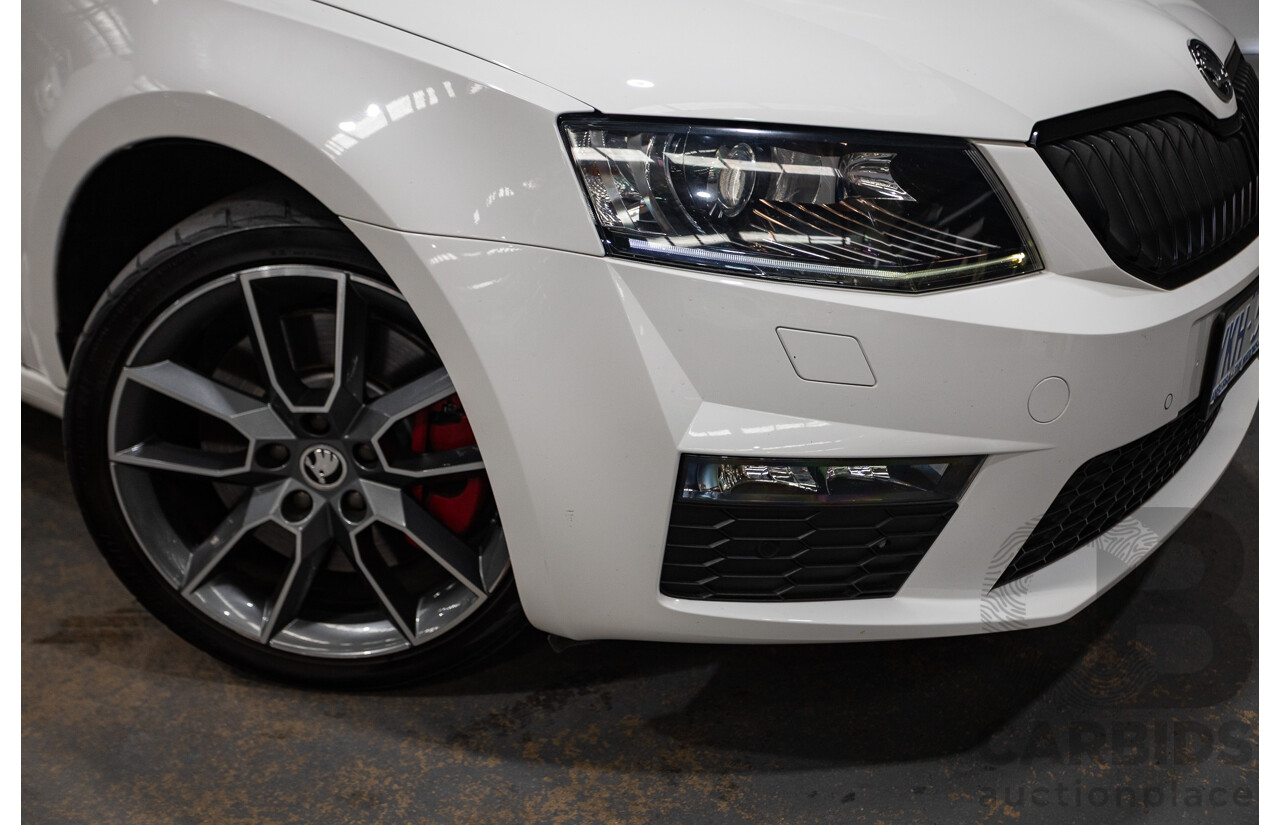 10/2014 Skoda Octavia RS 135 TDI NE MY15 5d Hatchback Candy White Turbo Diesel 2.0L