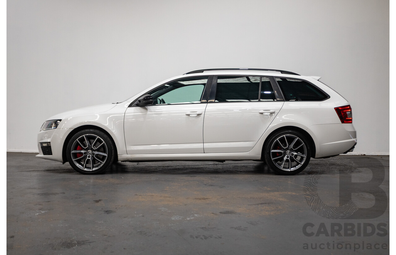 10/2014 Skoda Octavia RS 135 TDI NE MY15 5d Hatchback Candy White Turbo Diesel 2.0L