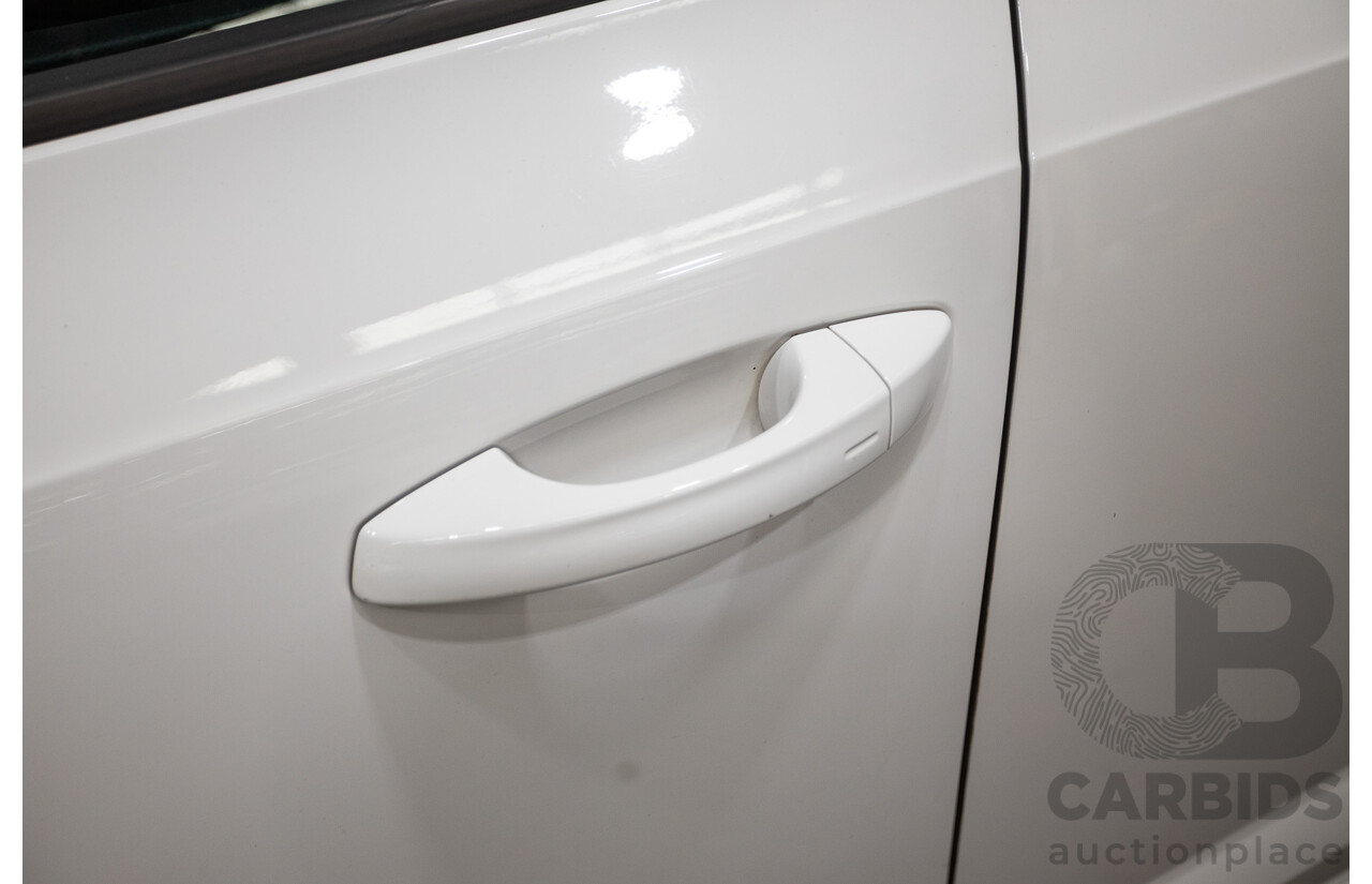 10/2014 Skoda Octavia RS 135 TDI NE MY15 5d Hatchback Candy White Turbo Diesel 2.0L