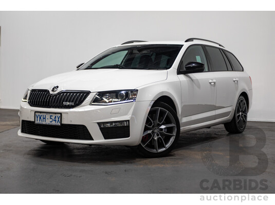 10/2014 Skoda Octavia RS 135 TDI NE MY15 5d Hatchback Candy White Turbo Diesel 2.0L