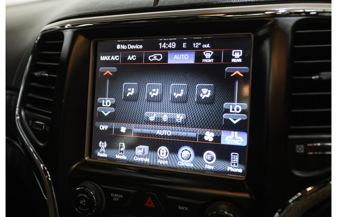 8/2014 Jeep Grand Cherokee Overland (4x4) WK MY14 4d Wagon White Turbo Diesel 3.0L