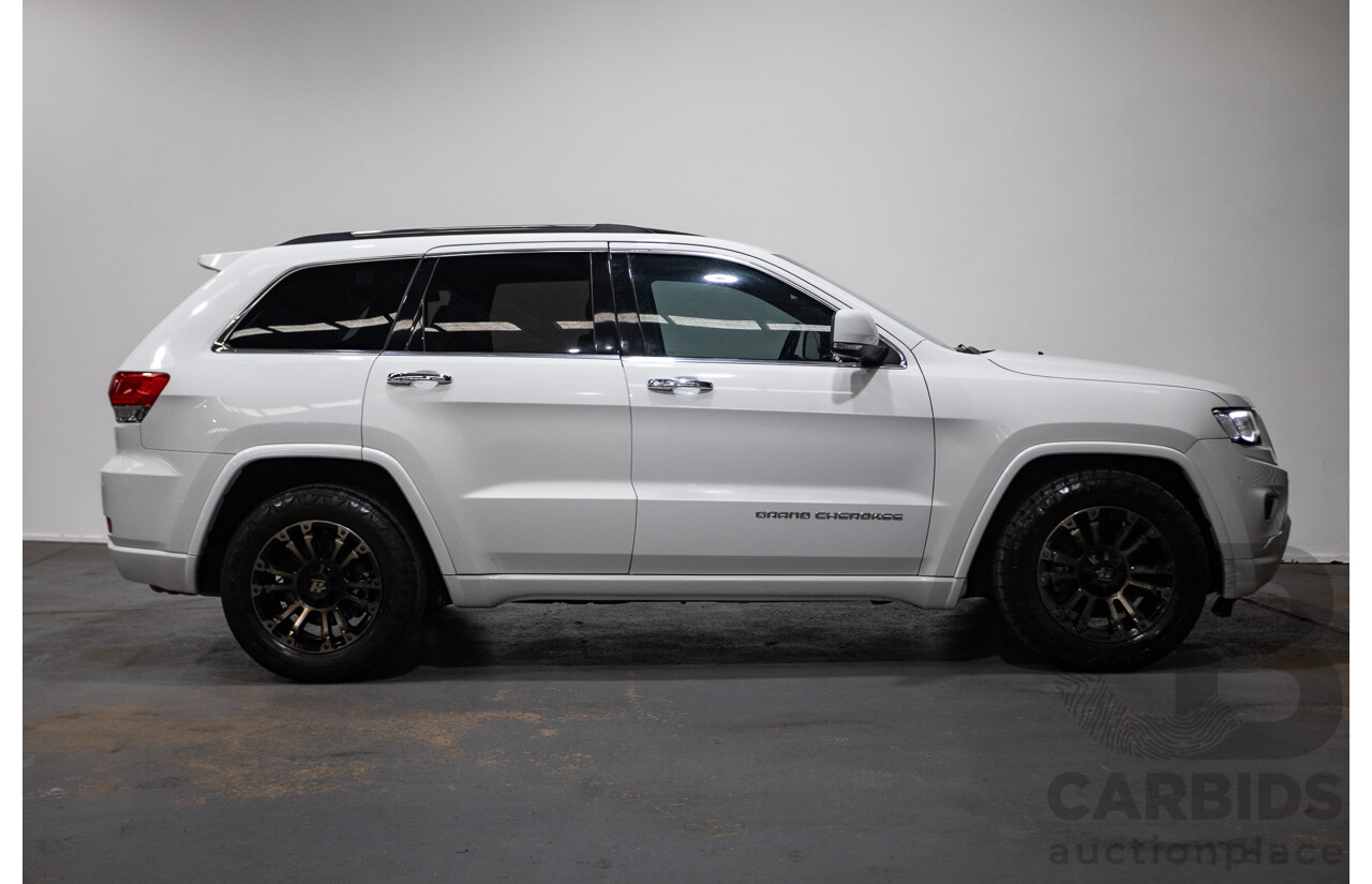 8/2014 Jeep Grand Cherokee Overland (4x4) WK MY14 4d Wagon White Turbo Diesel 3.0L