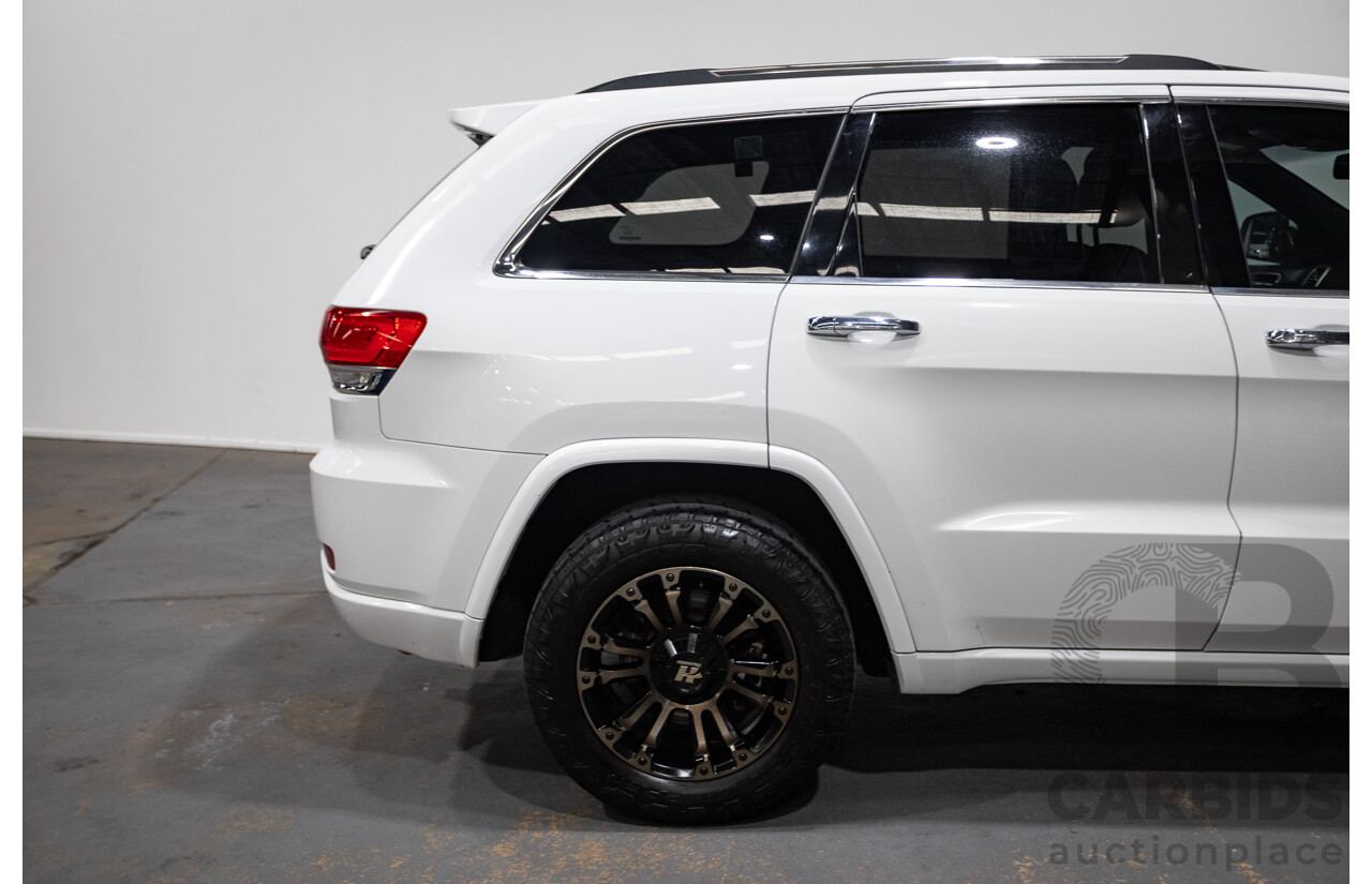 8/2014 Jeep Grand Cherokee Overland (4x4) WK MY14 4d Wagon White Turbo Diesel 3.0L