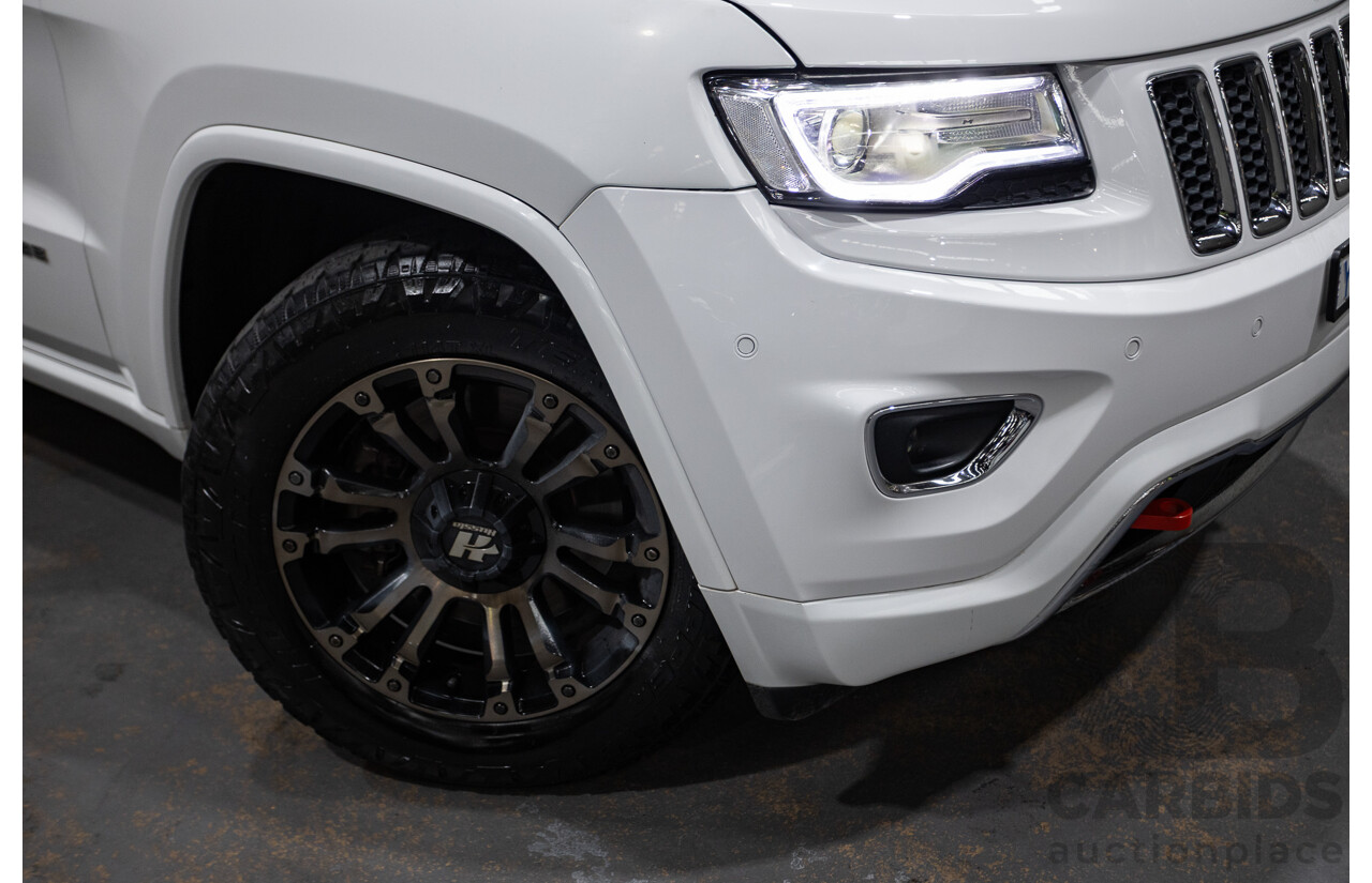 8/2014 Jeep Grand Cherokee Overland (4x4) WK MY14 4d Wagon White Turbo Diesel 3.0L