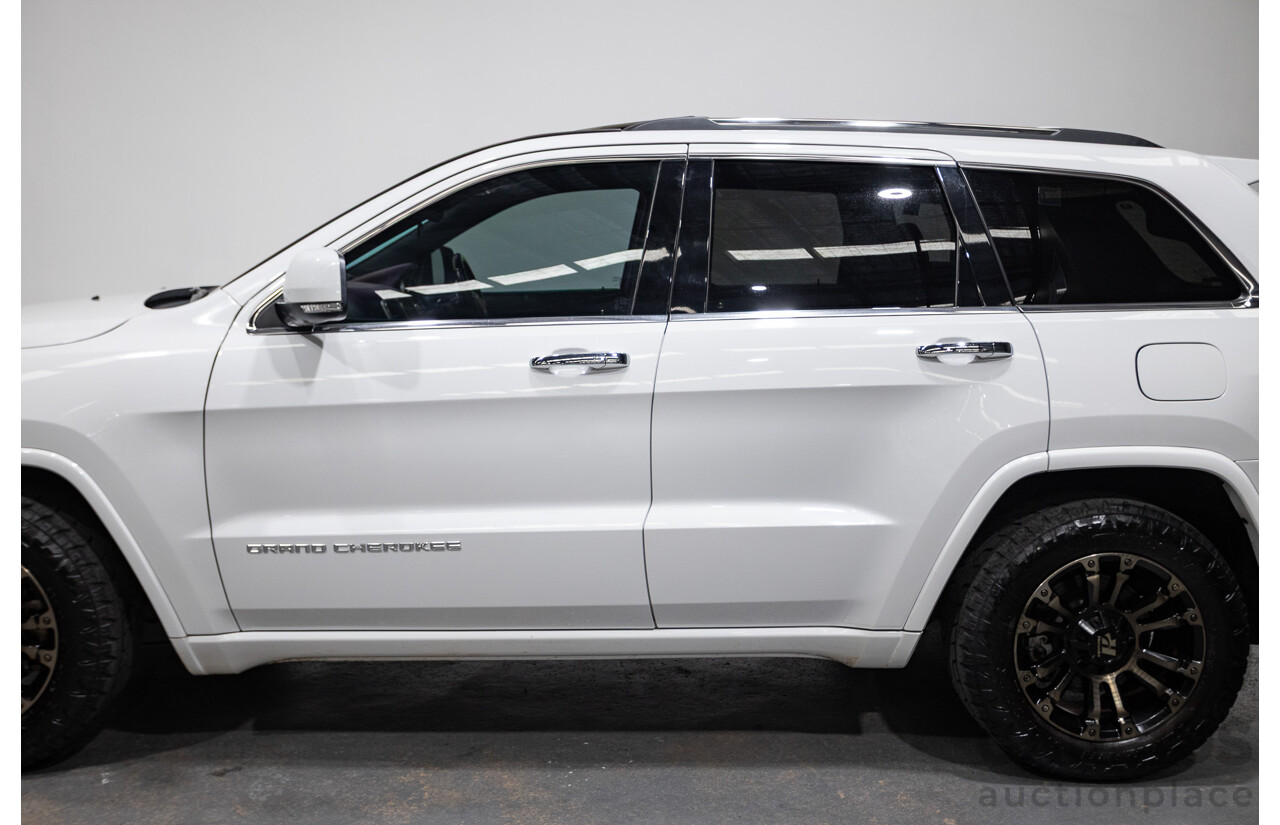 8/2014 Jeep Grand Cherokee Overland (4x4) WK MY14 4d Wagon White Turbo Diesel 3.0L
