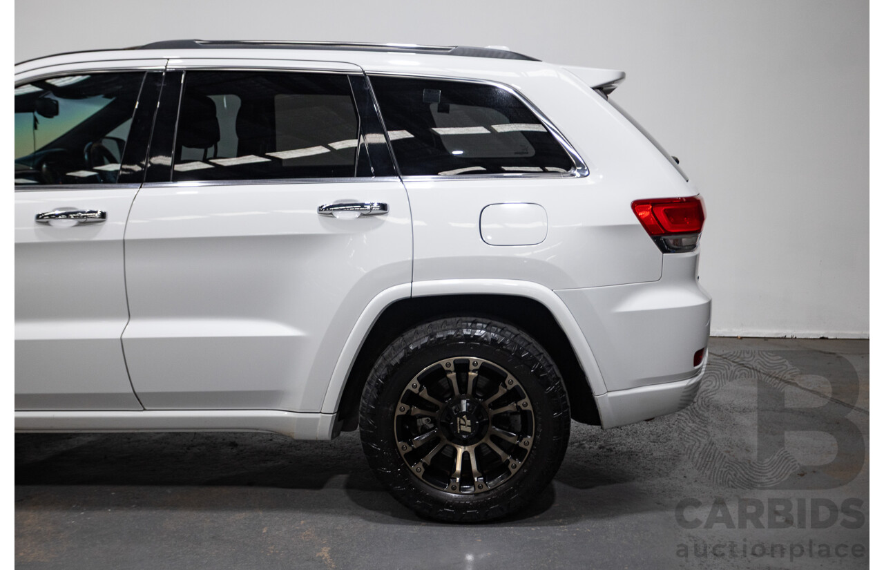 8/2014 Jeep Grand Cherokee Overland (4x4) WK MY14 4d Wagon White Turbo Diesel 3.0L