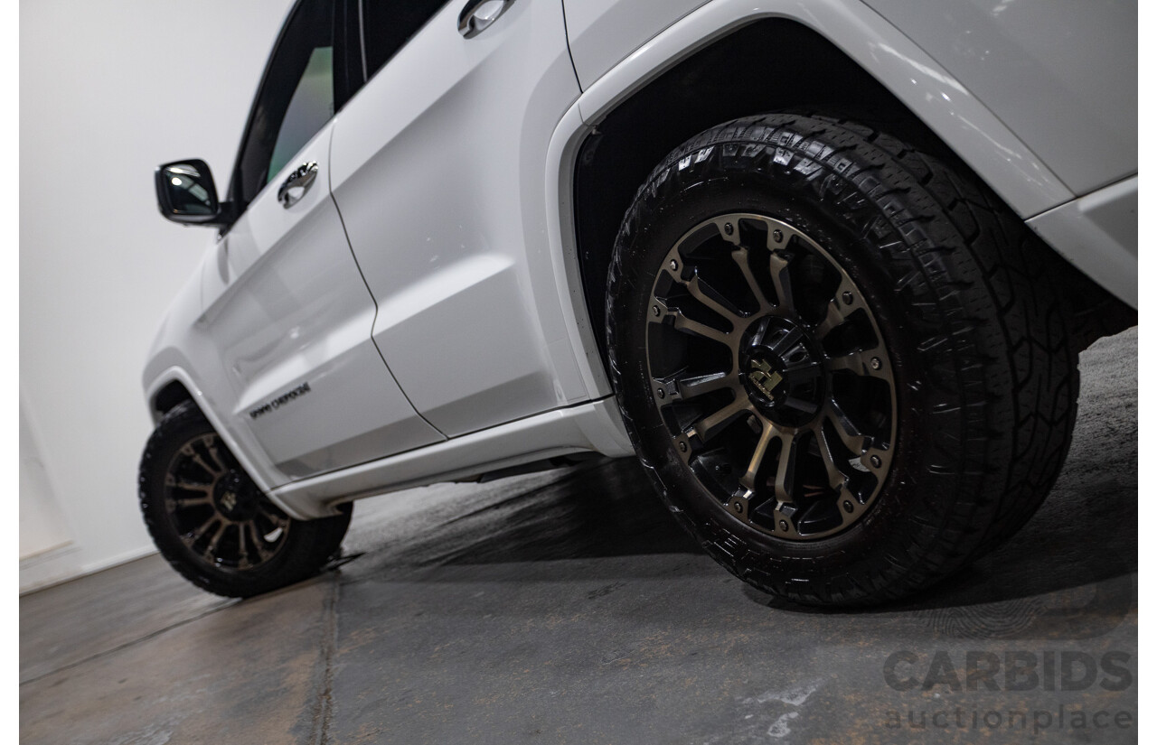 8/2014 Jeep Grand Cherokee Overland (4x4) WK MY14 4d Wagon White Turbo Diesel 3.0L