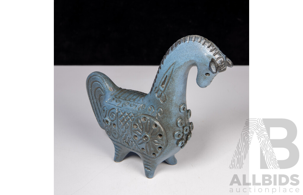 Fantastic Australian Gus & Betty McLaren Pottery Horse Figure