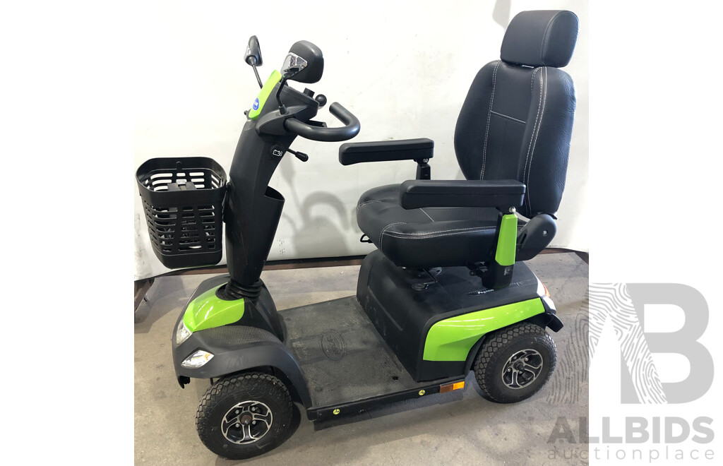 Invacare Pegasus Metro Four Wheel Mobility Scooter
