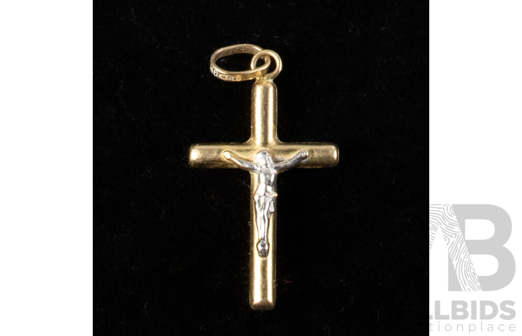 9ct Crucifix Pendant, 25mm Long, 0.46 Grams