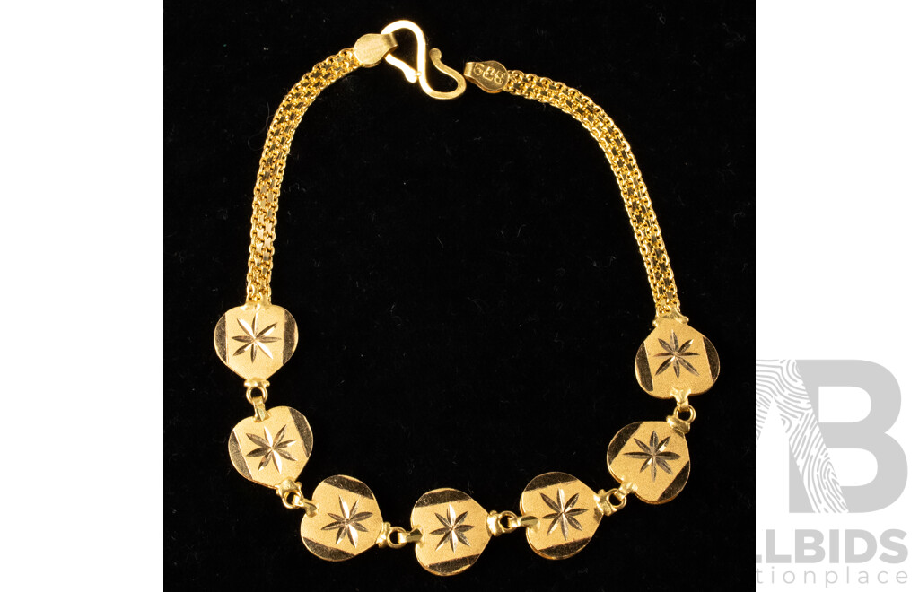 22ct Heart Link Bracelet, Double Sided with Embossed & Etched Pattern, with S Hook Clasp, 18.5cm, 8.31 Grams