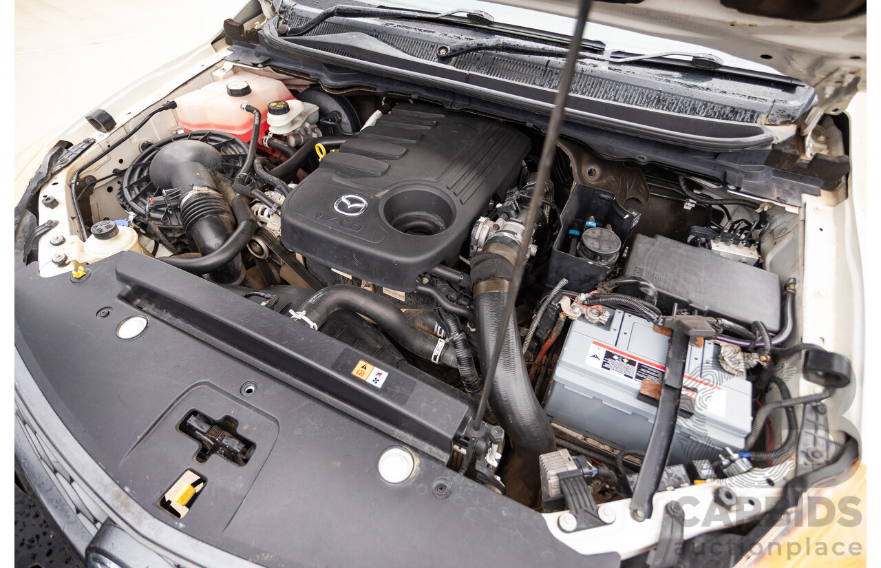 2/2014 Mazda BT-50 GT (4x4) MY13 Dual Cab Utility White 3.2L