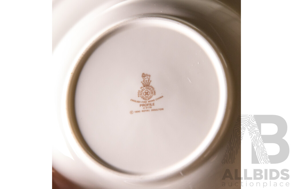 English Royal Doulton 48 Piece Porcelain Dinner Service in Profile Pattern
