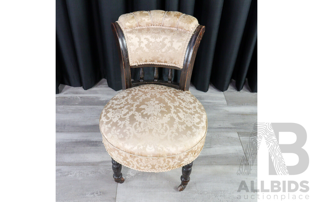 Victorian Spindle Back Parlour Chair