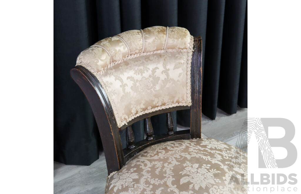 Victorian Spindle Back Parlour Chair