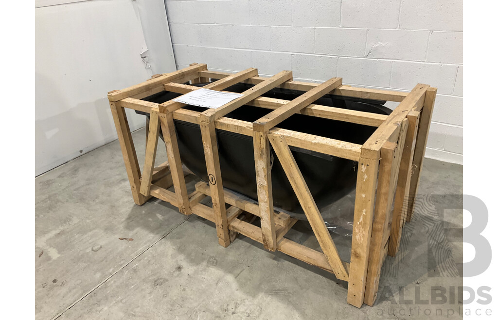 Dark Grey Stone Bath (1500Lx750Wx500H) - ORP $3,700.00