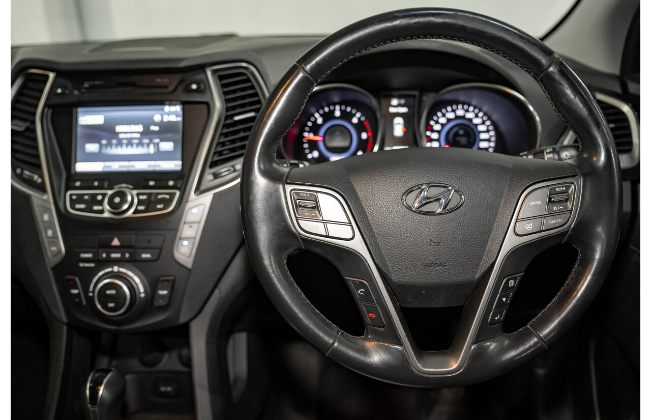 7/2013 Hyundai Santa Fe Elite CRDi (4x4) DM 4d Wagon Glacier Blue Metallic Turbo Diesel 2.2L - 7 Seater